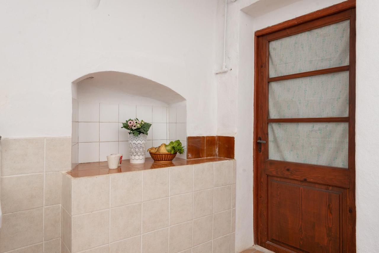 Townhouse Can Bregat Польенса Экстерьер фото